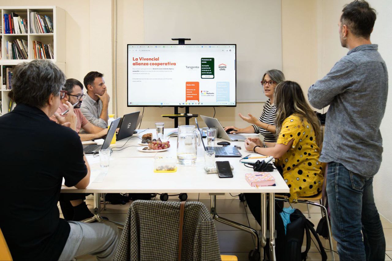 'La Vivencial', una alianza cooperativa para extender la vivienda cooperativa a todo el estado 3 Hogares cooperativos